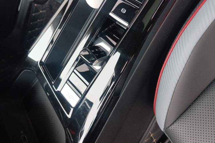 Used Volkswagen Lamando 2023 Lavida L 280TSI DSG Spicy Edition Gear Lever