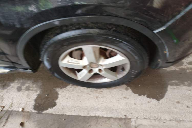 Used Zotye Domy X5 2015 1.5T Manual Luxury Model China V Standard Right Front Wheel Hub