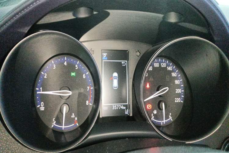 Used Toyota C-HR 2018 2.0L Leading Edition China VI Instrument Cluster