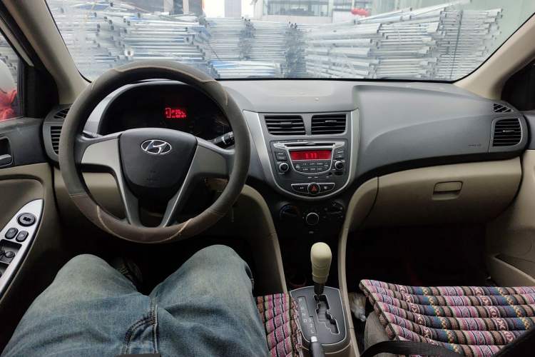 Used Hyundai Verna (older generation) 2014 1.4L Automatic Smart GLS