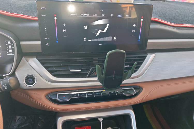 Used Geely Auto Vision X6 2020 1.4T CVT Asian Games Edition