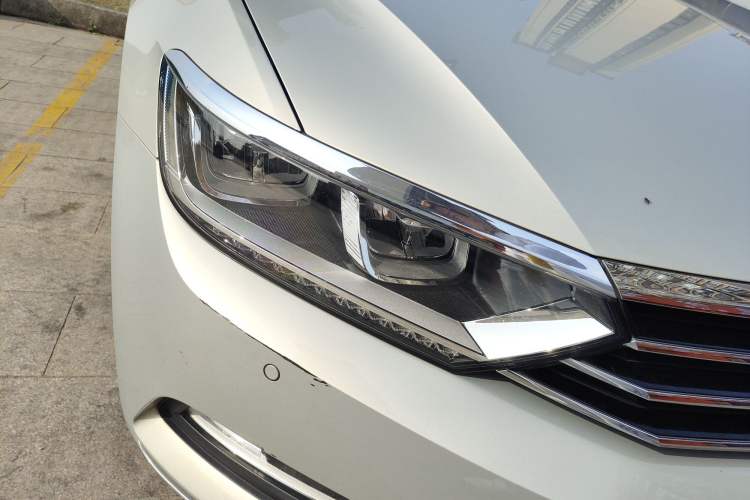 Used Volkswagen Magotan 2018 330TSI DSG Luxury Model