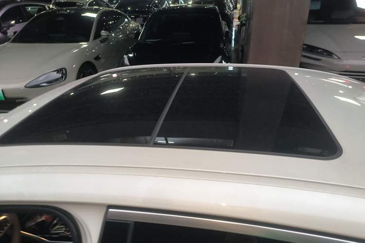 Used BMW i3 2022 eDrive 35 L Roof