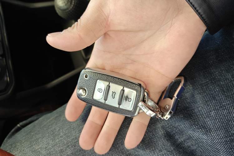 Used Volkswagen Jetta 2017 1.4L Manual Fashion Edition