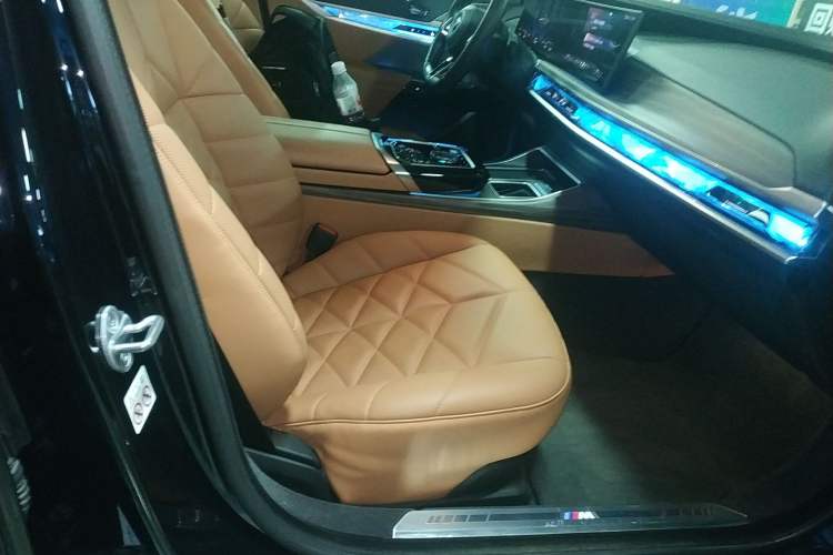 Used BMW i7 2023 eDrive50L Leading M Sport Package
