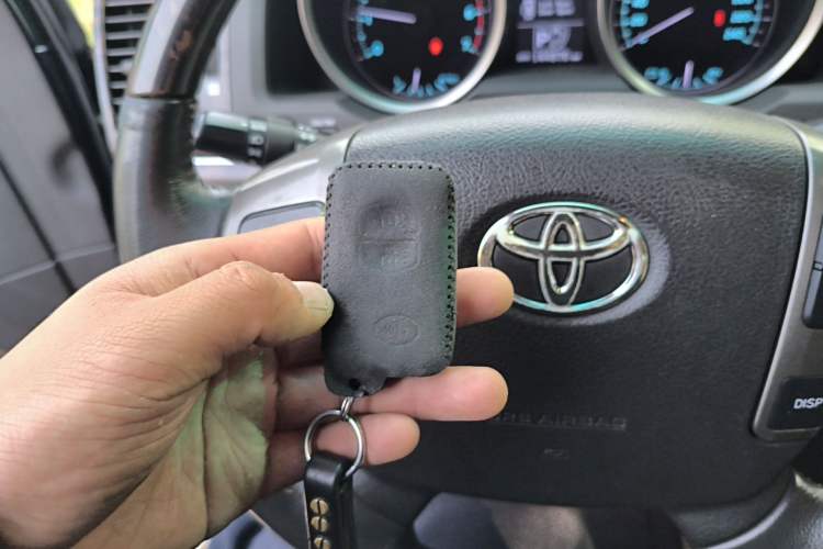 Used Toyota Land Cruiser 
