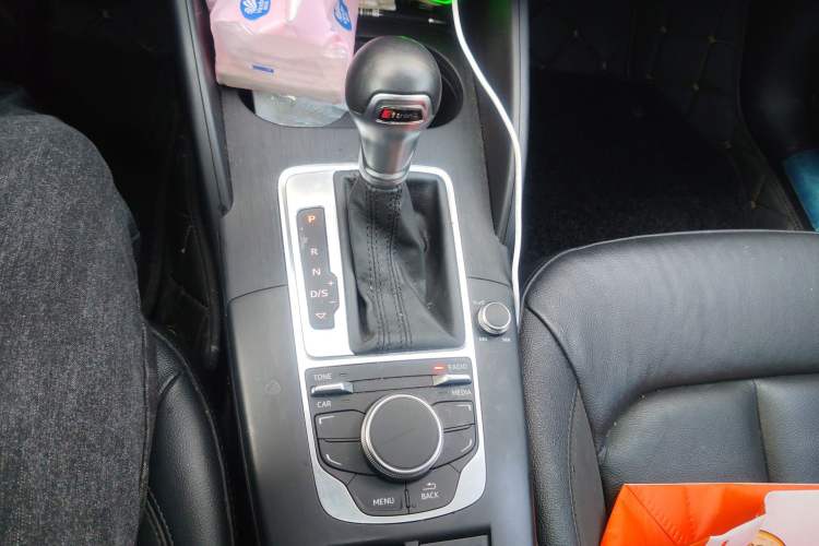 Used Audi A3 2015 Sportback 35 TFSI Millionth Anniversary Comfort Model Gear Lever