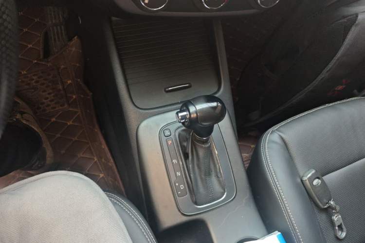 Used Kia K3 2015 1.6L Automatic GLS