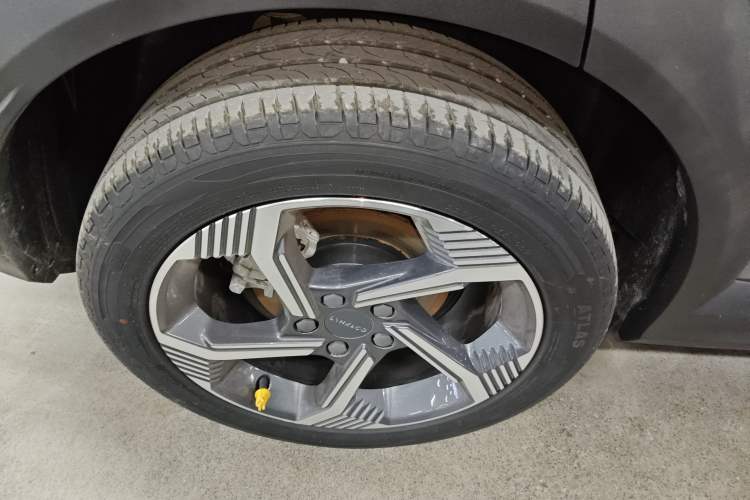 Used Lynk & Co 06 EM-P 2022 PHEV 84 km Range Pro Version