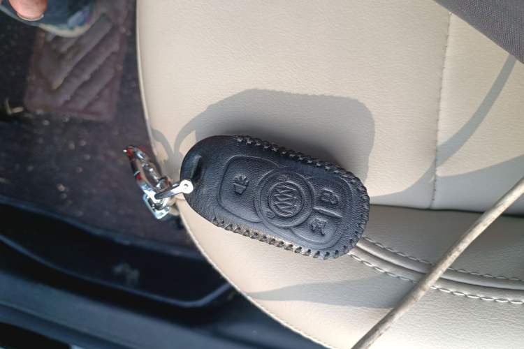 Used Buick Regal 2020 552T Elite Edition Vehicle Key