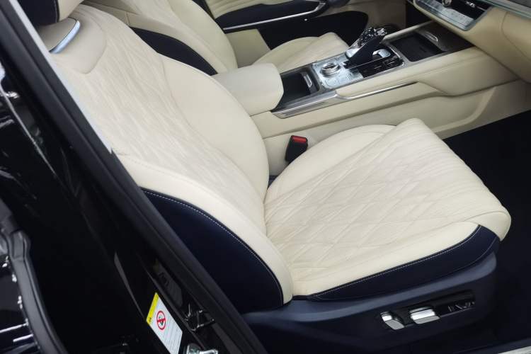 Used Tank 500 New Energy 2024 Hi4-T