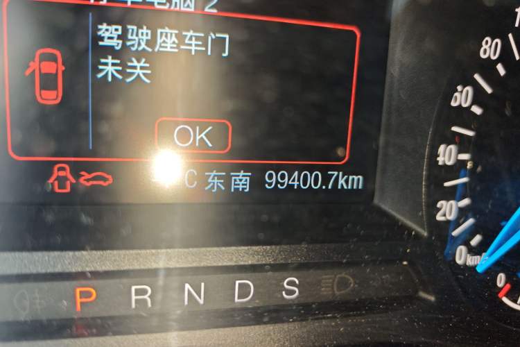 Used Ford Edge 2018 EcoBoost 245 Two-Wheel-Drive Platinum Edition 7-Seater China V Emission Standard
