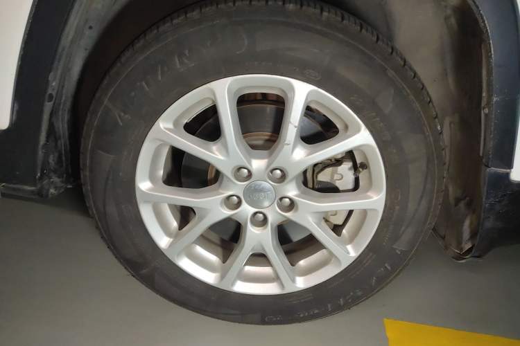 Used Jeep Cherokee 2017 2.4L Leading Smart Edition Exterior 7