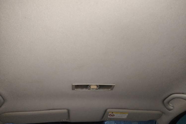 Used Volkswagen Lavida 2013 Revised Classic 1.6L Automatic Fashion Edition
