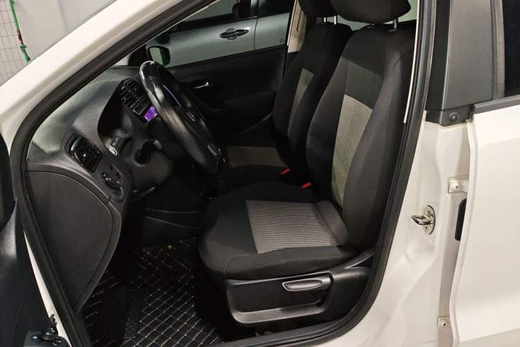 Used Volkswagen Polo 2016 1.4L Automatic Trendy Model