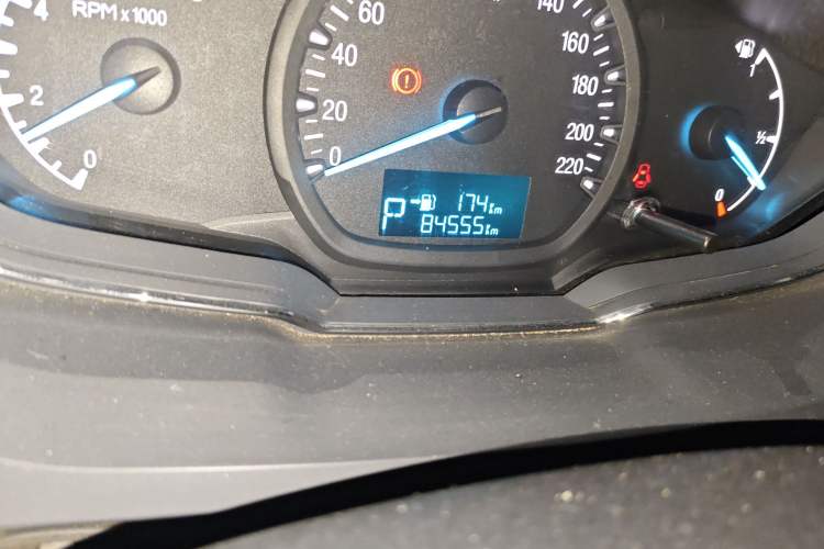 Used Ford Escort 2015 1.5L Automatic Fashion Model
