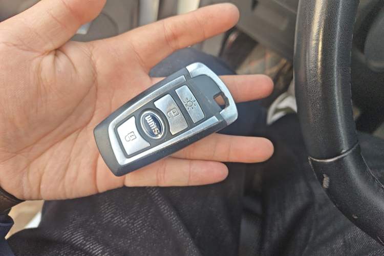 Used SWM G01 2018 1.5T Manual Smart UP
