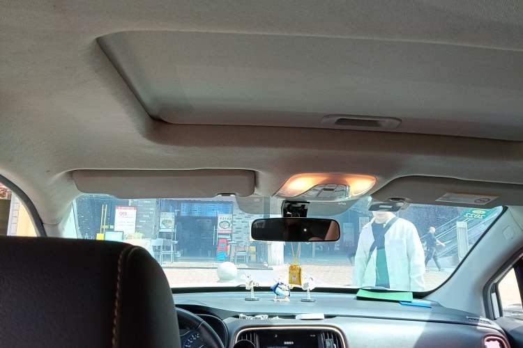 Used GAC Trumpchi GS3 2019 235T Automatic Elite Edition Headliner