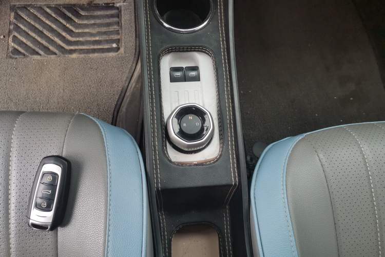 Used Geely Galaxy Panda 2023 Panda Mini 200km Endurance Bear