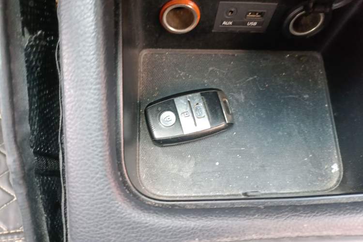 Used Kia K3 2015 1.6L Automatic DLX Vehicle Key