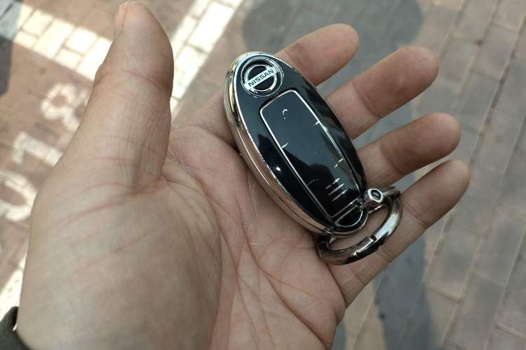 Used Nissan X-Trail 2023 Classic 2.0L Two-Wheel Drive Smart Connect & Comfort Edition Interior 1