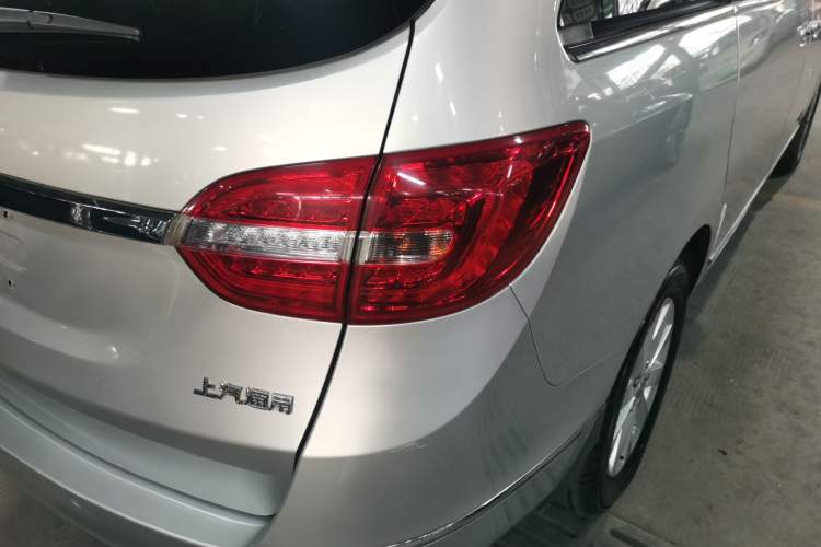 Used Buick GL8 2018 28T Luxury Model China VI Standard
