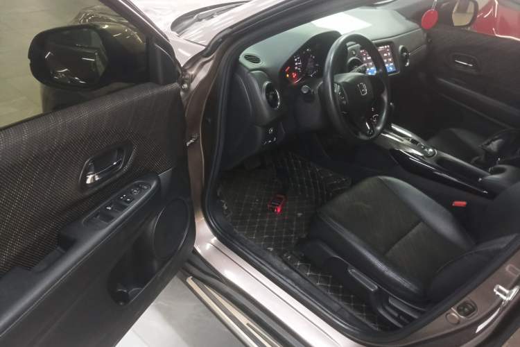 Used Honda XR-V 2017 1.8L EXi CVT Comfort Version Driver Seat