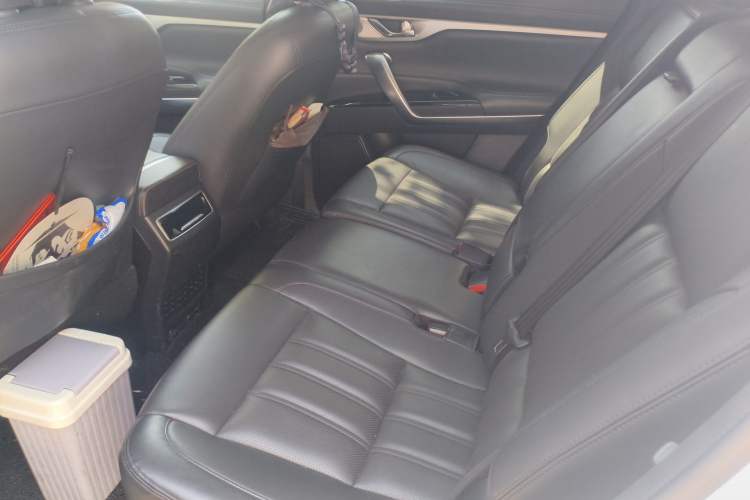 Used CHANGAN CS95 2019 2.0T Four-Wheel Drive Prestige Version