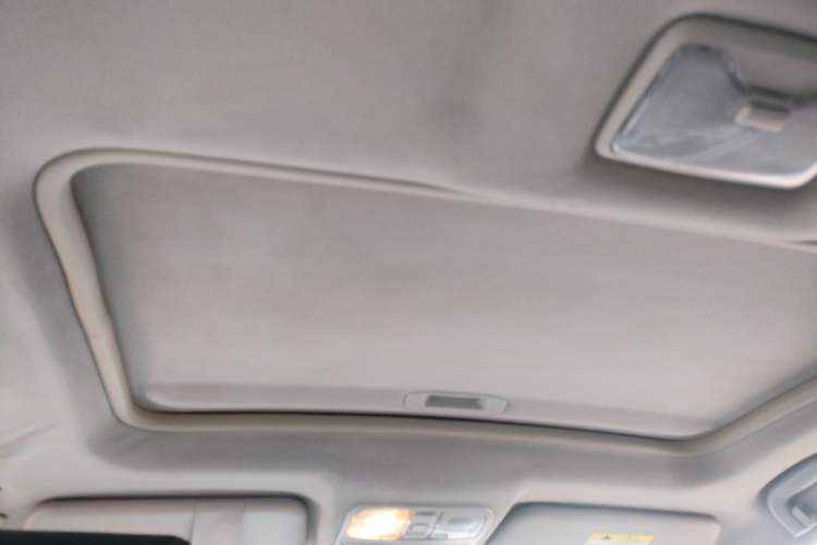 Used Changan CS35 2016 1.6L Manual Luxury Model China IV
