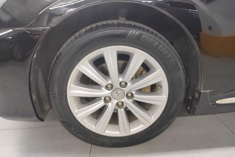 Used Toyota Crown 2012 2.5L Royal Leather Edition