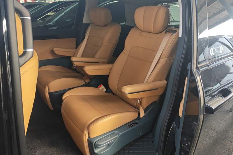 Used GAC Trumpchi Trumpchi E8 2024 Honor Series 2.0L Honor Edition
