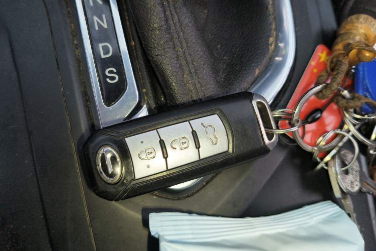 Used GAC Trumpchi GS4 2017 200T G-DCT Two-Wheel Drive Elite Edition Vehicle Key