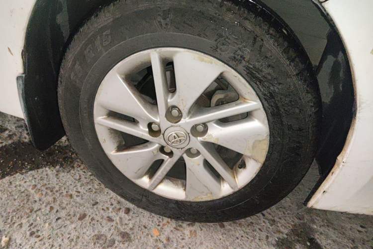 Used Toyota Corolla 2014 1.6L CVT GL-i
