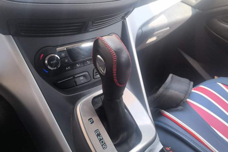 Used Ford Kuga 2013 1.6L GTDi Two-Wheel-Drive Trend Model