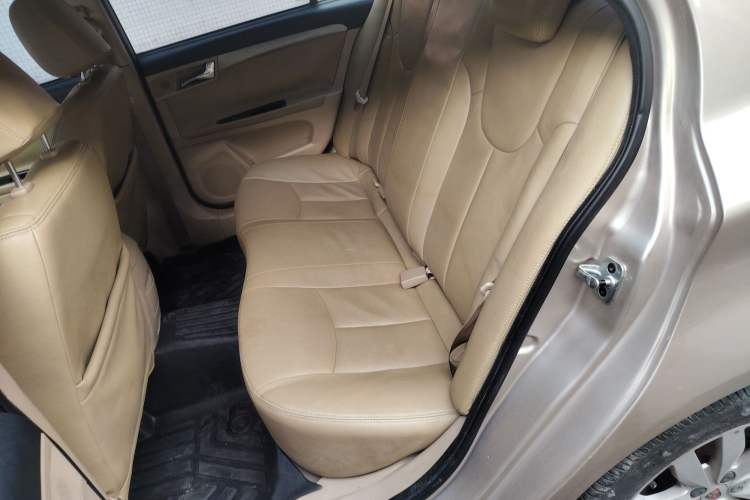 Used Roewe 350 2014 1.5L Manual Xunchi Edition
