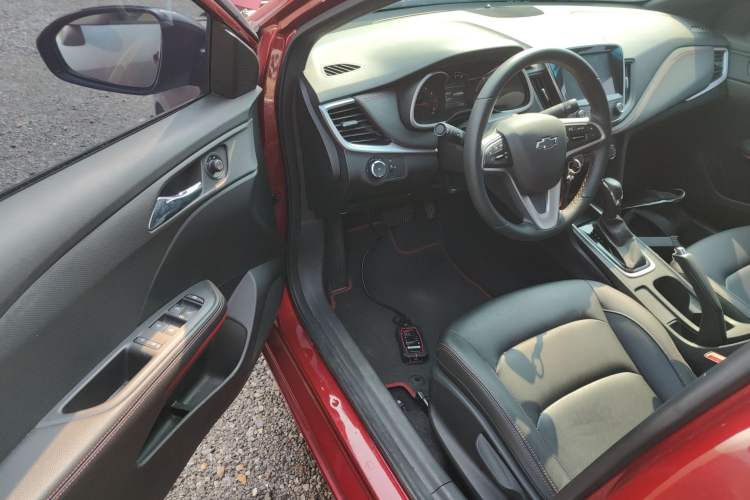 Used Chevrolet Monza 2019 RS 330T Automatic Comfort Edition China VI Standard Driver Seat