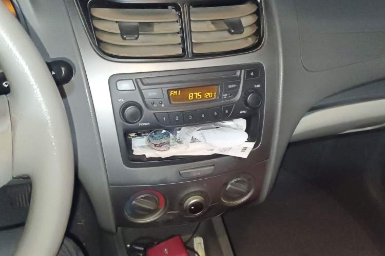 Used Chevrolet Sail 2010 Sedan 1.2L Manual Fashion Edition