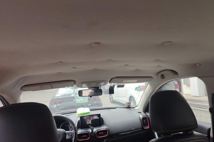 Used Dongfeng Aeolus AX4 2017 1.4T DCT Trendy & Stylish Model
