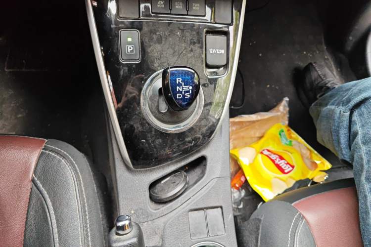 Used Toyota Corolla 2018 Dual-Engine 1.8L E-CVT Smart Edition