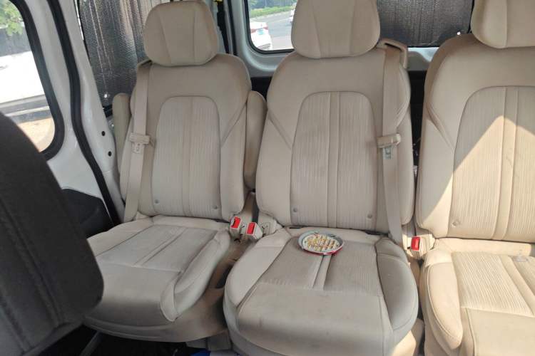 Used Ford Transit Custom 2016 2.2T Short-Wheelbase 6-Seater Mid-Roof Multi-Purpose Vehicle
