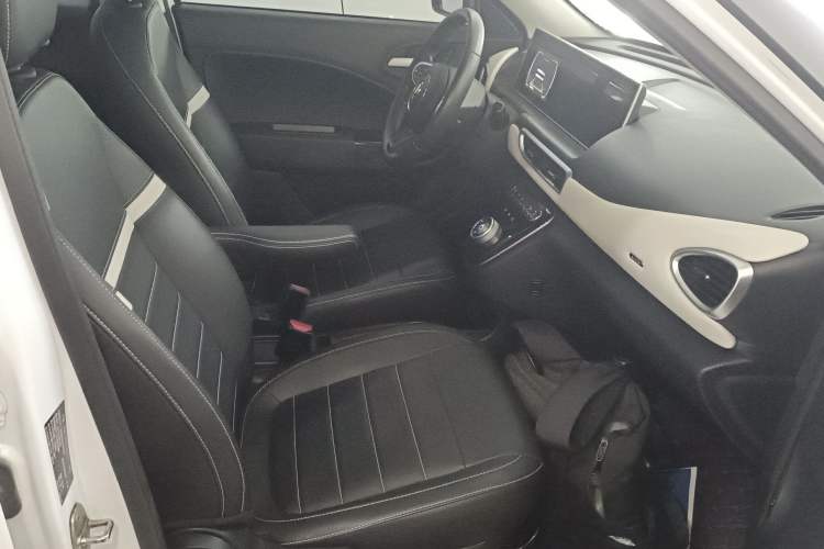 Used ORA White Cat 2022 Xiao Yean Cat Edition 360km Deluxe Model Ternary Lithium
