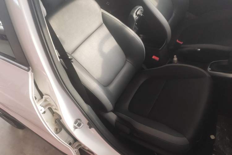 Used Kia kx1 Stonic 2021 1.4L Automatic Fun Edition