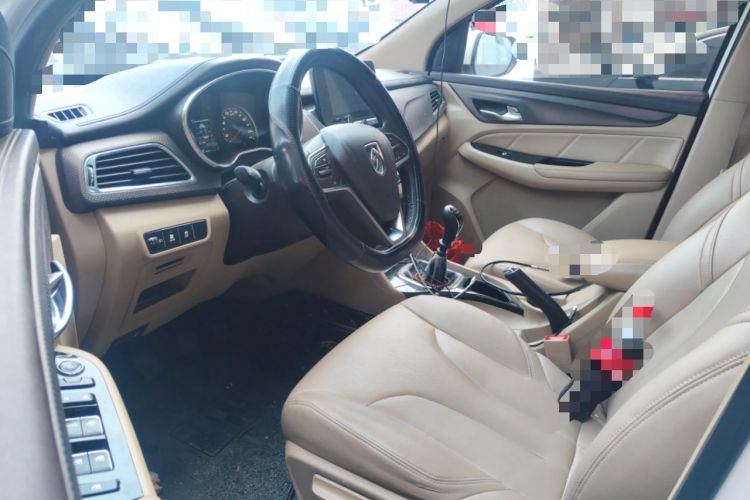 Used Baojun 730 2017 1.5T Manual Fashion Version 7 Seats China V Emission Standard