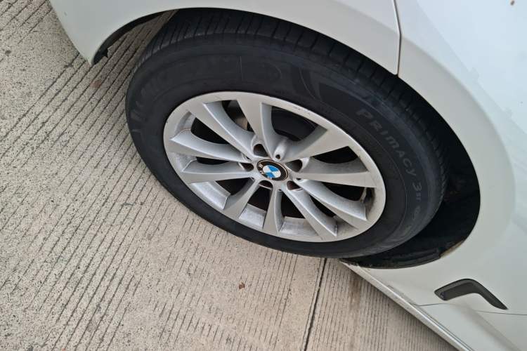 Used BMW 3 Series GT 2017 320i Sport Edition
