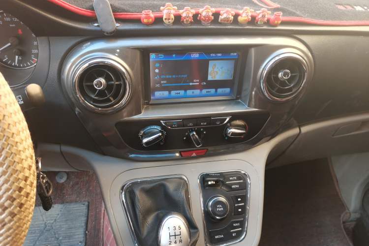 Used JAC Refine M3 2018 IKEA Edition 1.6L Luxury Smart Model
