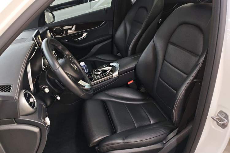 Used Mercedes-Benz GLC 2016 GLC 260 4MATIC Dynamic Edition