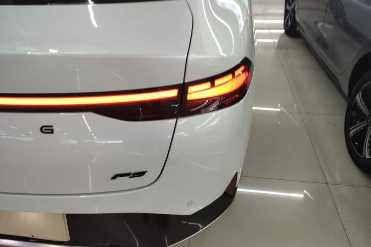 Used XPeng P5 2021 460G+
