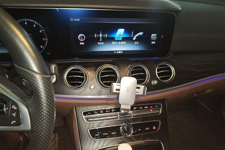 Used Mercedes-Benz E-Class 2018 Restyled E 300 L Sporty and Stylish Edition Audio And AC Panel