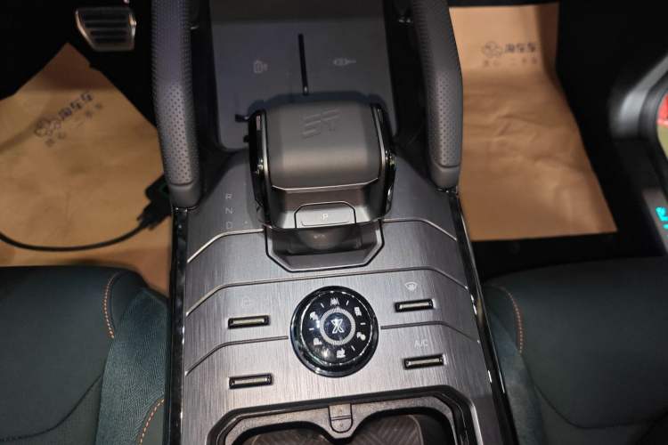 Used JETOUR Traveler 2023 2.0T All-Wheel-Drive CrossPRO