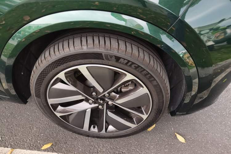 Used Li Auto L9 2024 Ultra Model
